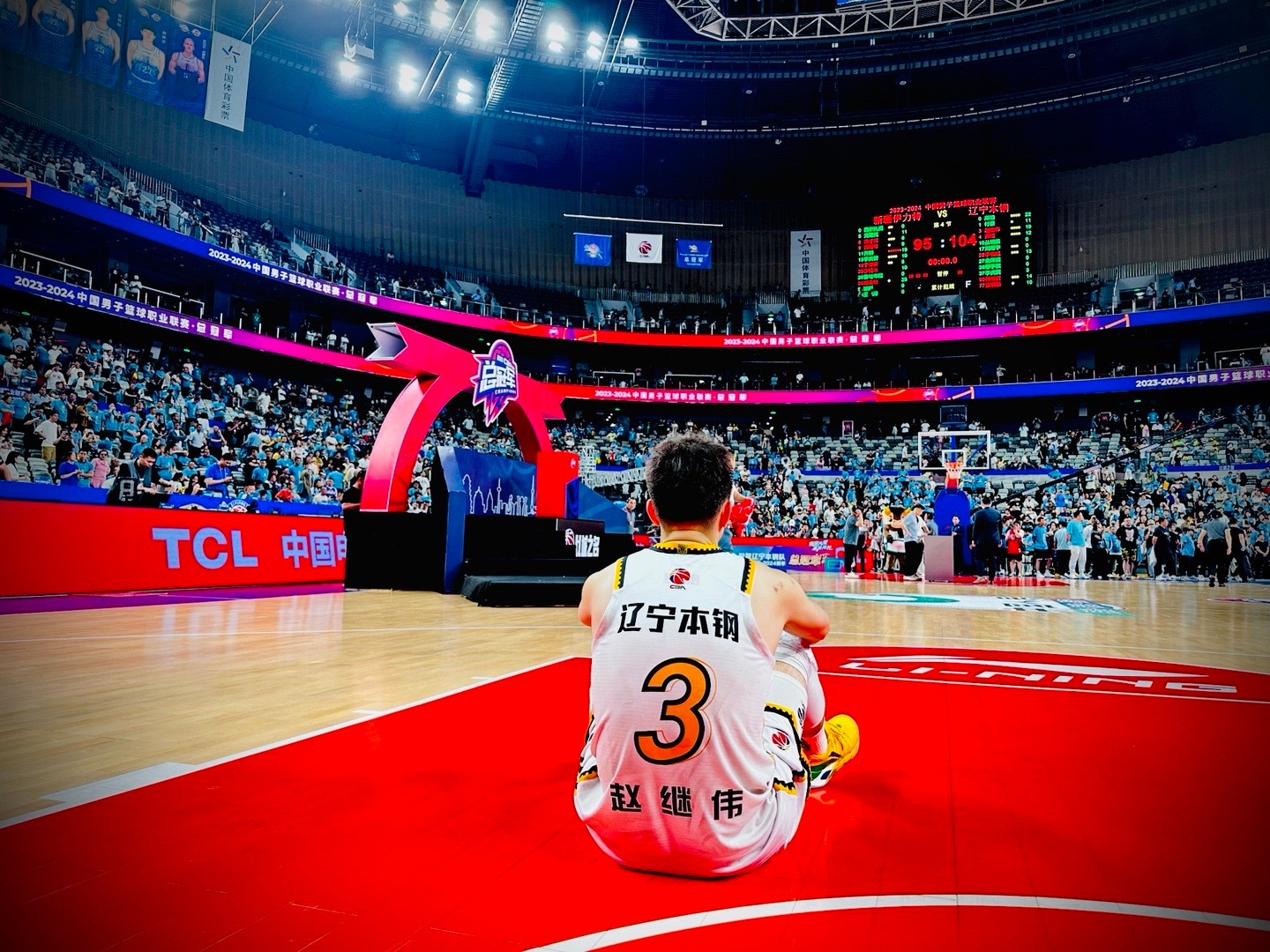 包含广厦男篮发布备战花絮，今晚远射贴柱，西甲任务艰巨，训练强度明显提升的词条