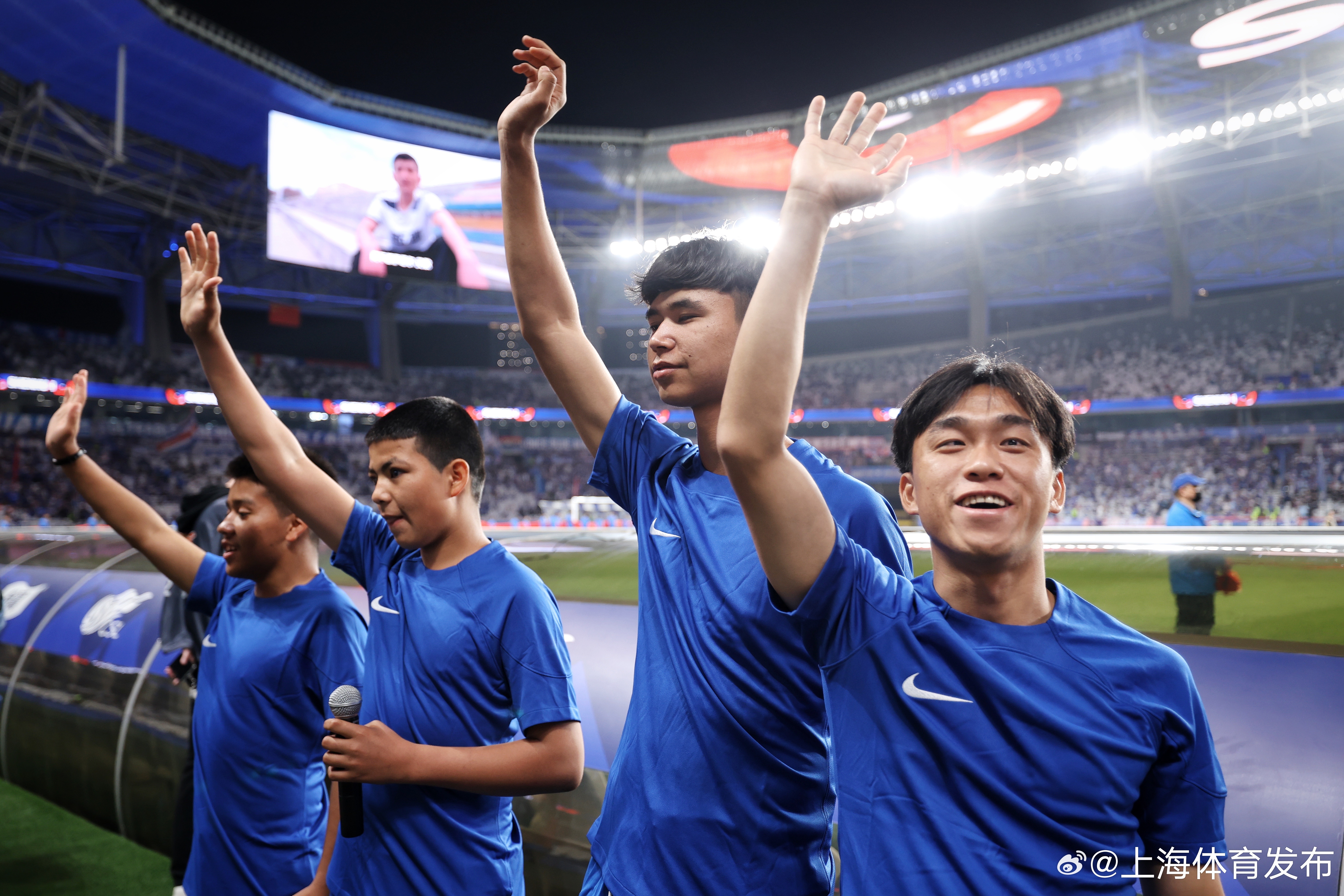 九游体育APP关于集结日体能课后，上海海港回应争议备战中超，信心回归，纪律约束更严格的信息