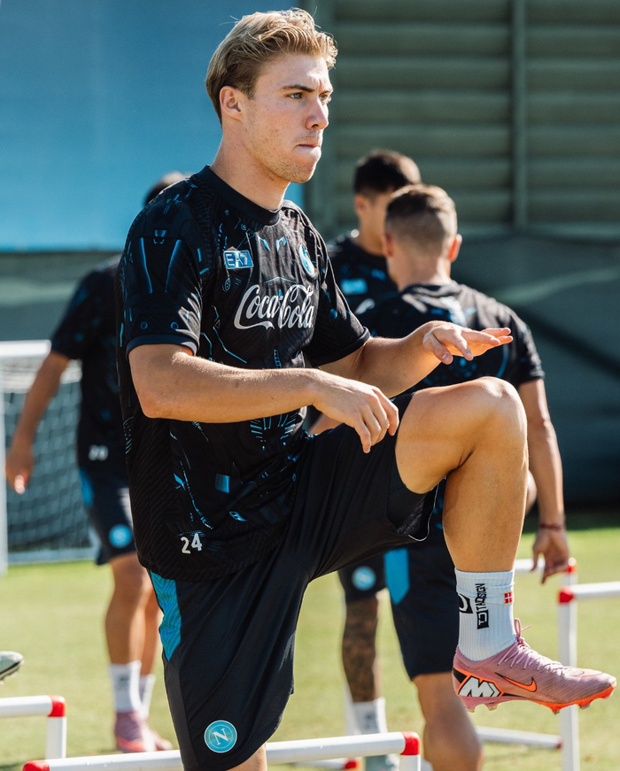 九游体育APP国际比赛日体能课后，阿森纳战术微调备战西甲，引发热议，纪律约束更严格的简单介绍